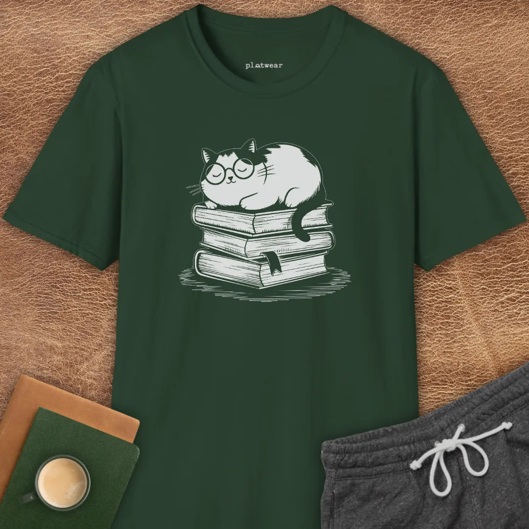CAT ON BOOKS T-SHIRT