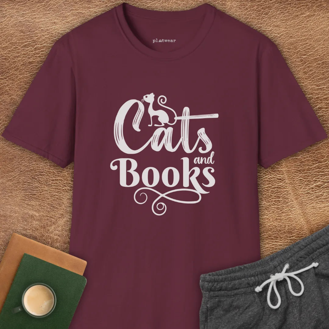 CATS & BOOKS T-SHIRT