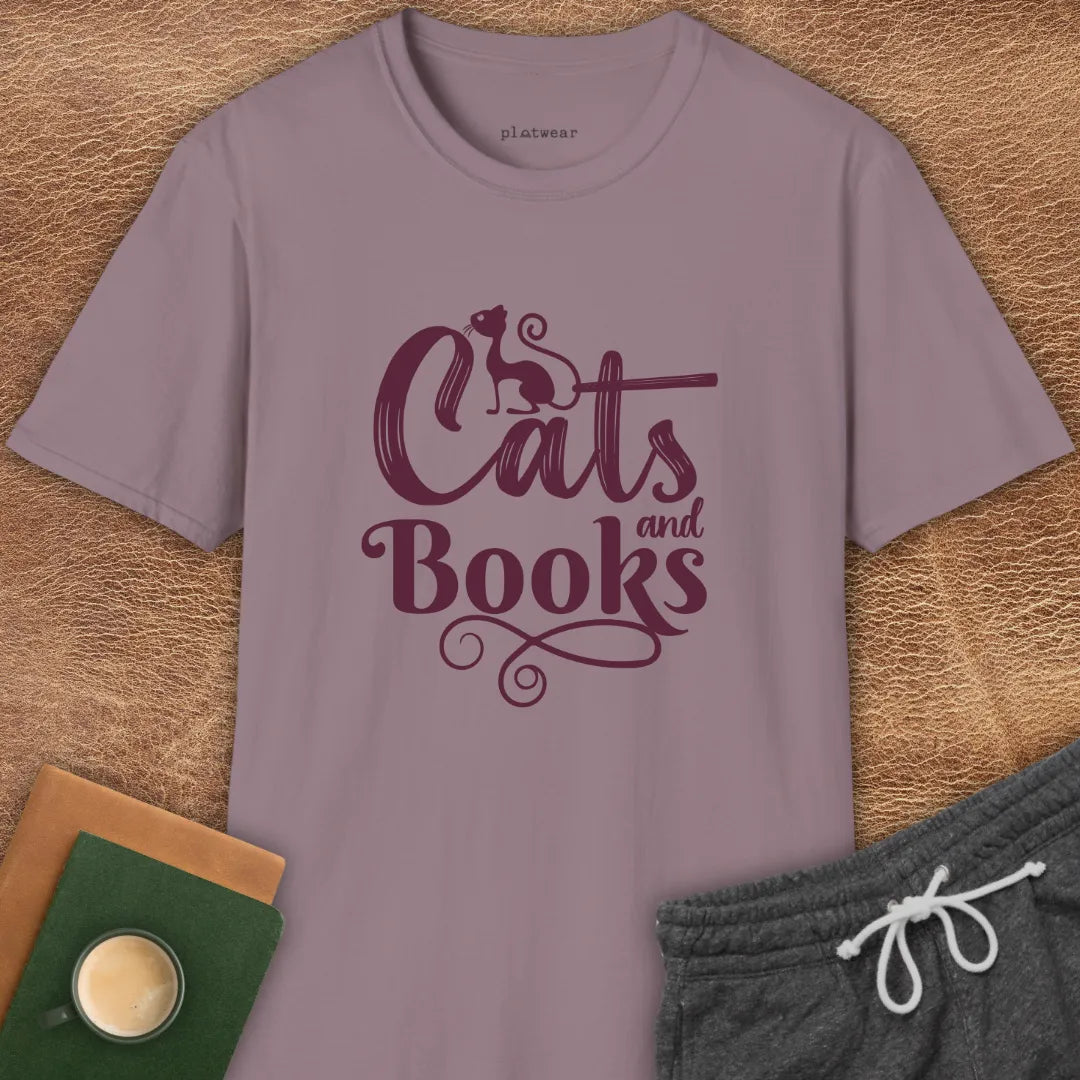 CATS & BOOKS T-SHIRT