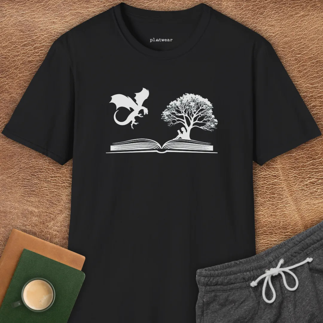 FANTASY READER T-SHIRT