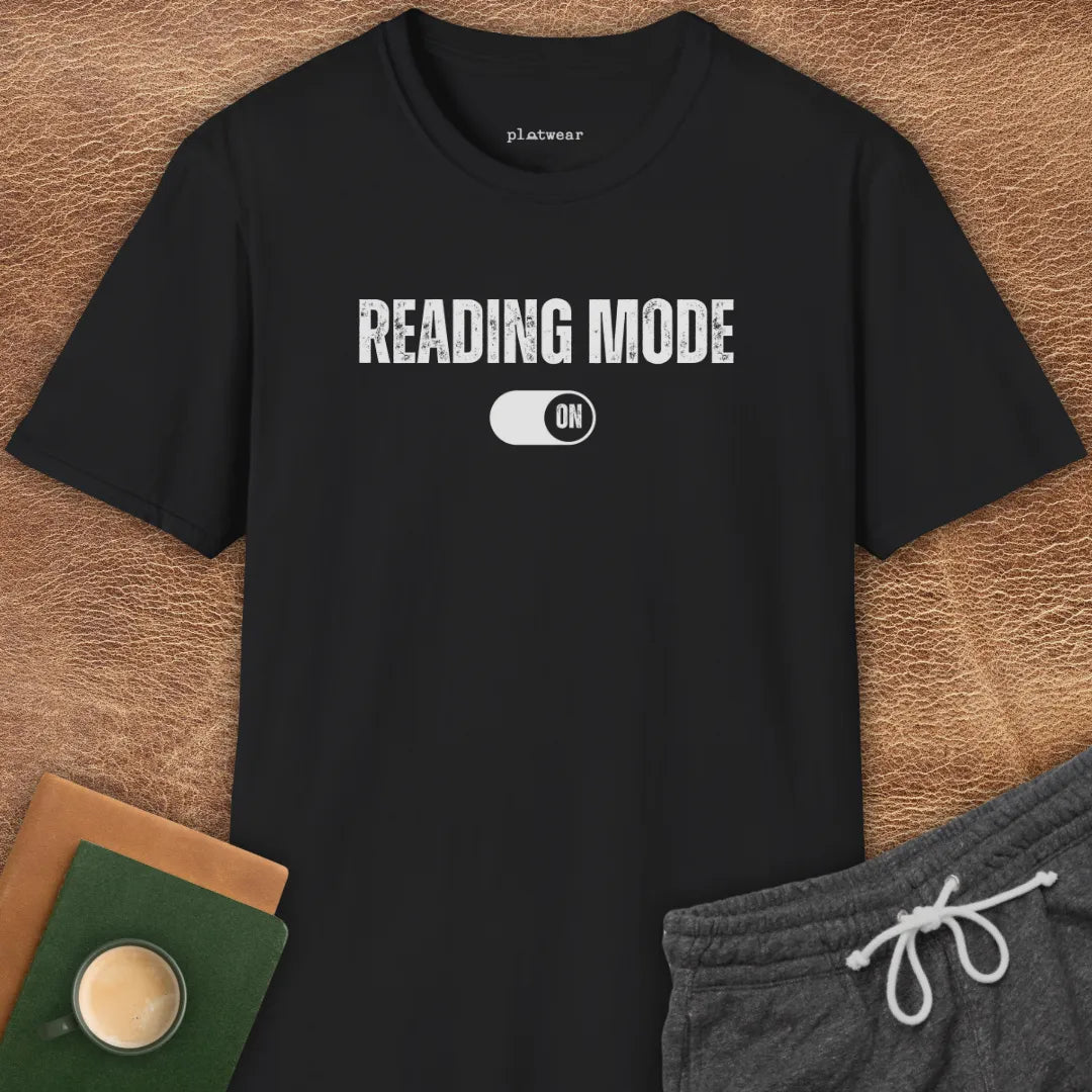 READING MODE ON T-SHIRT