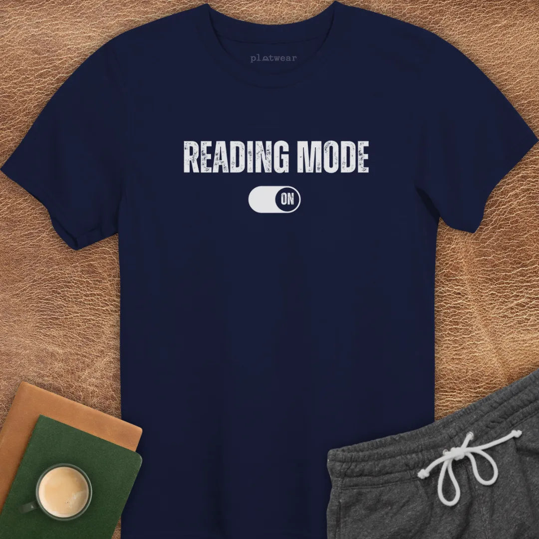READING MODE ON T-SHIRT