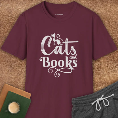 CATS & BOOKS T-SHIRT