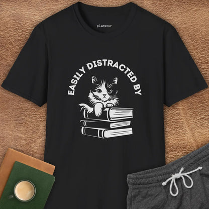 CATS & BOOKS T-SHIRT