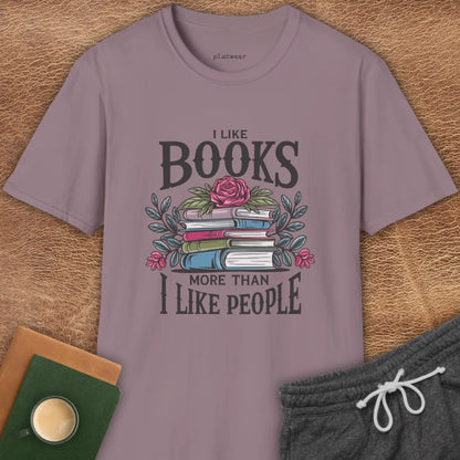 I LIKE BOOKS T-SHIRT