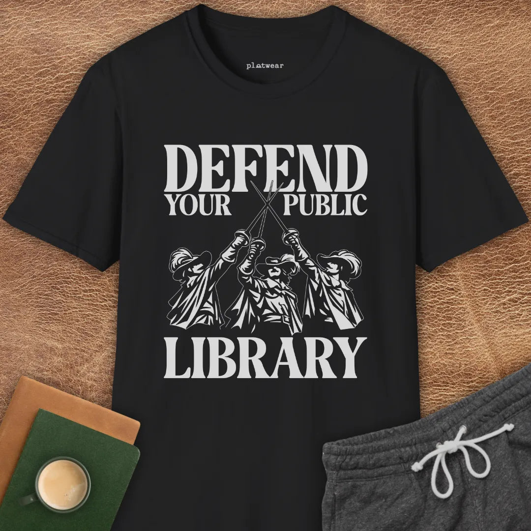 MUSKETEERS DEFEND T-SHIRT